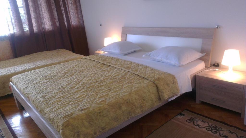 Rooms Krnic Šibenik Esterno foto